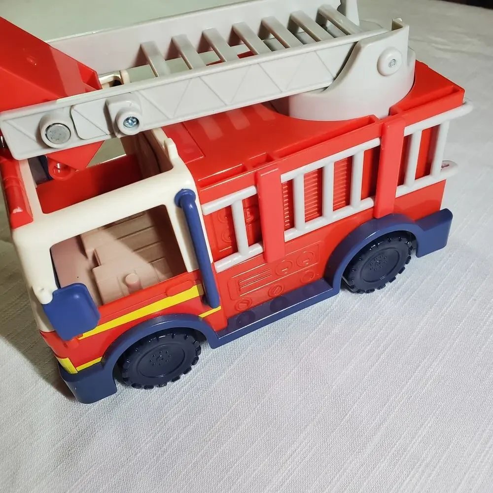 Bluey Fire Truck Toy Vehicle Red Plastic Fire Engine Rolling Wheels Set